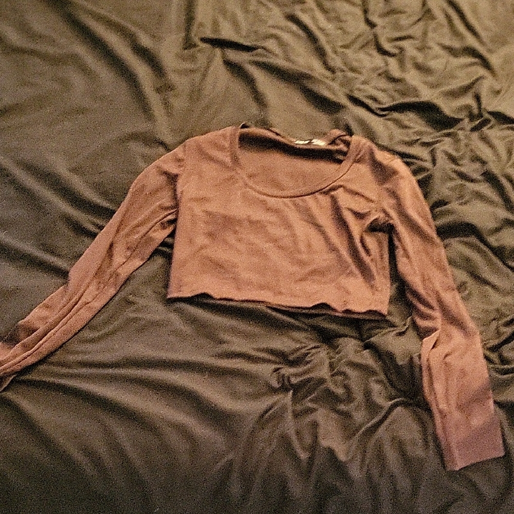 Women's Long Sleeve Crop Top - Brown